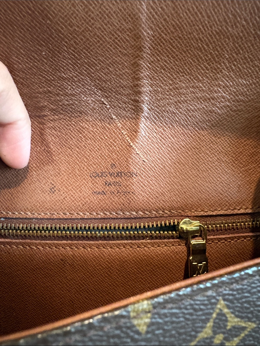 Sold Louis Vuitton TH0927 GM Saint Cloud Brown Monogram Crossbody Bag - Picture 9 of 16